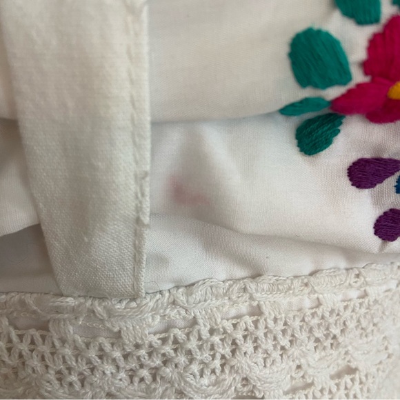 100% Cotton Gorgeous Halter Dress With Colourful Embroidery Women’s M - Picture 6 of 8